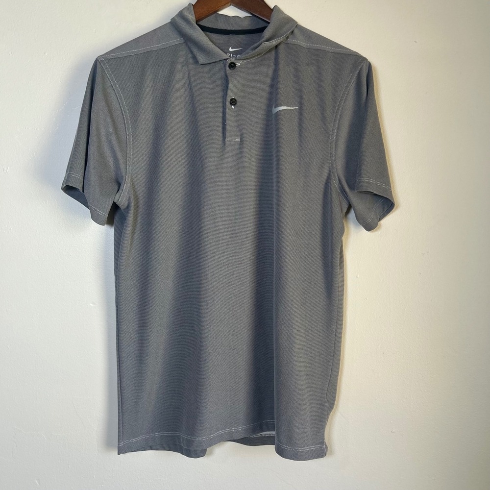 EUC Nike Polo Shirt Dri-FIT Size Small Grey Micro Stripe Performance Golf